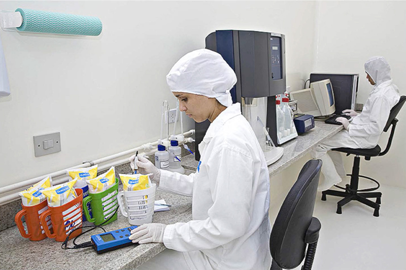 Fotografia do controle de segurança de alimentos