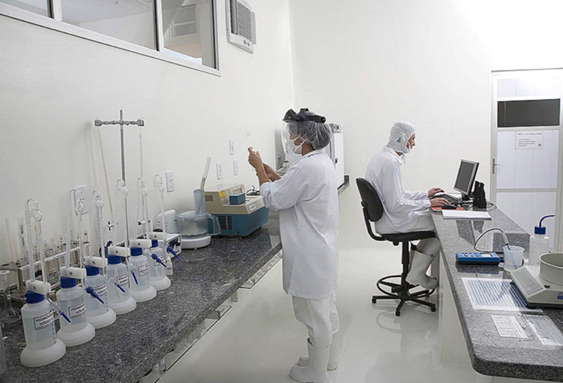 Fotografia do Laboratório de Controle de Qualidade